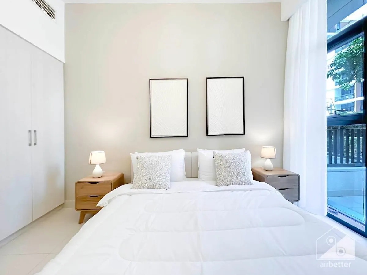 Luxury Design & Stunning Views In Dubai Hills Apartment